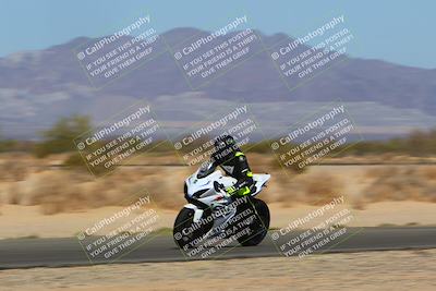 media/Apr-15-2022-Apex Assassins (Fri) [[9fb2e50610]]/Trackday Level 1/Session 2/Speed Shots/